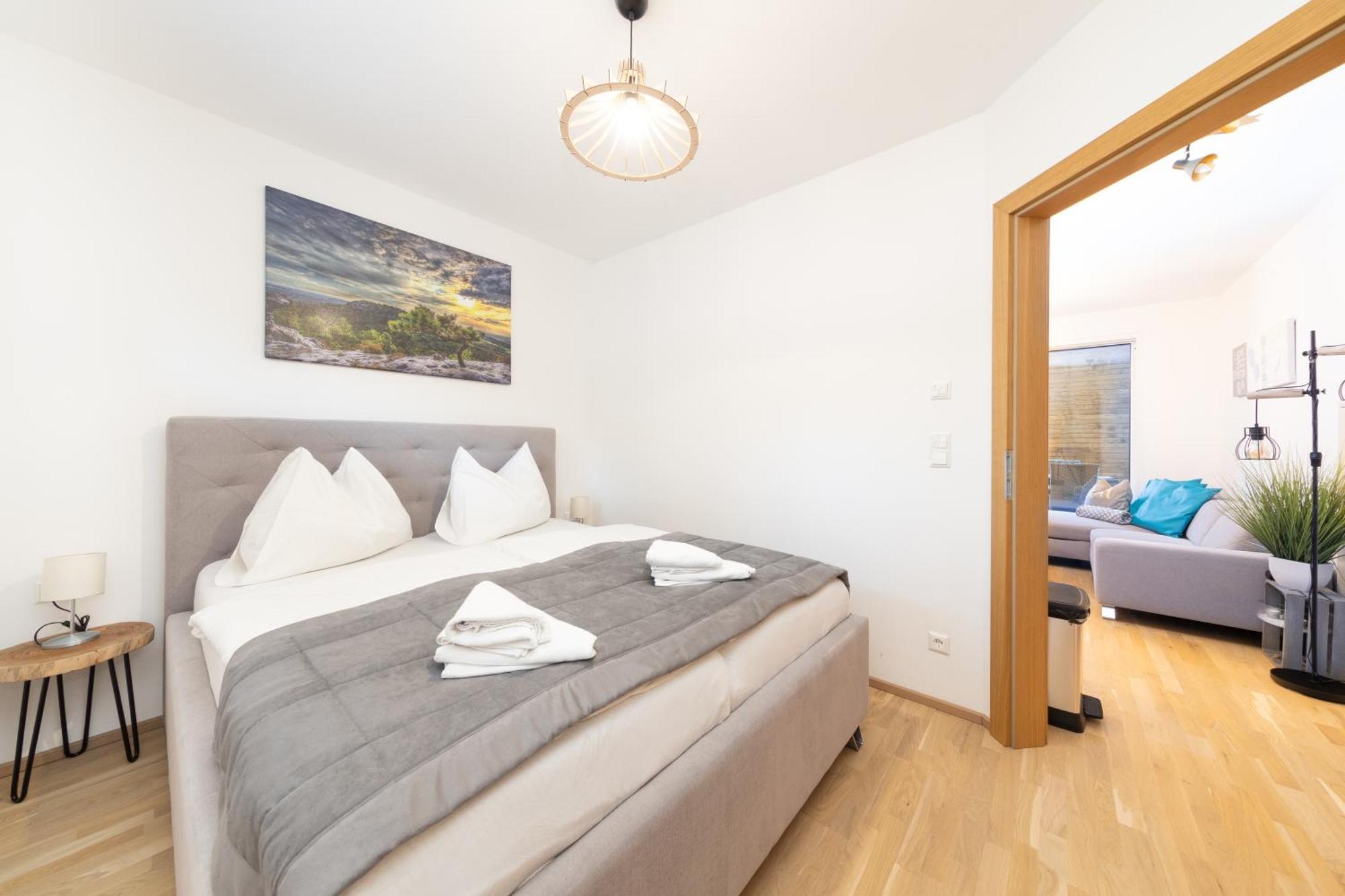 - Neualm Center Apartment Schladming